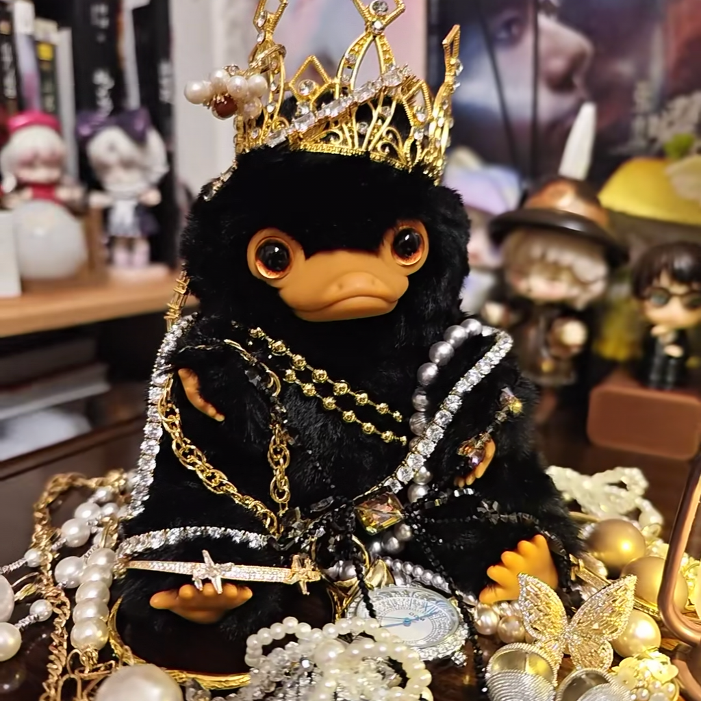 Harry Potter Fantastic Beast Sitting Sniffule（1 box)